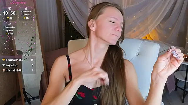 Jesica_mooon লাইভ XXX চ্যাট