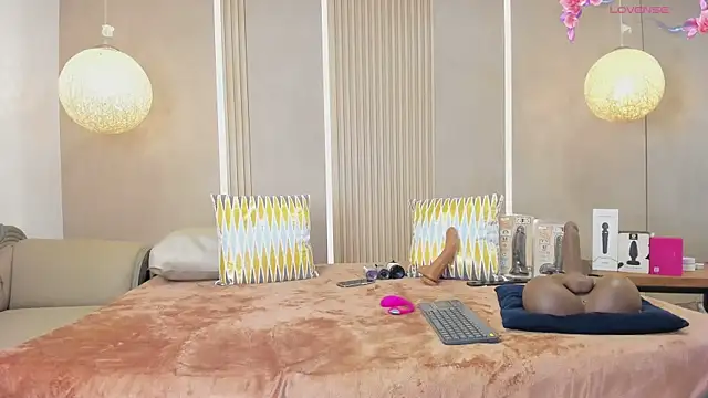 sabrina_shark_ – Naživo XXX chat