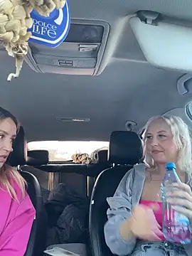 Онлайн чат XXX MerlinDave