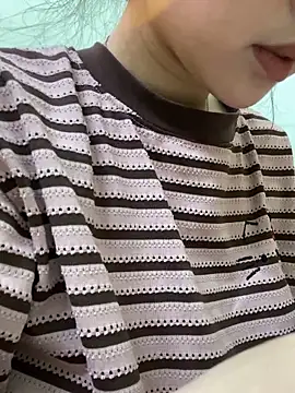 Živý XXX chat Uyennii02