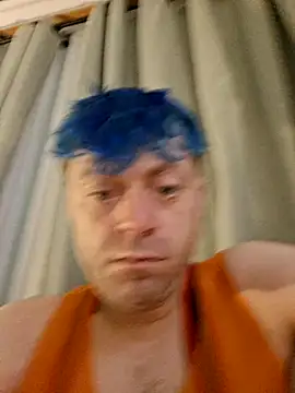 DelayedAnalog720 Webcam show