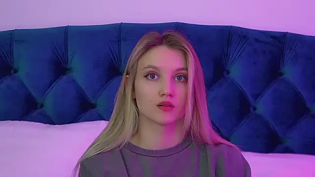 Chat +18 de StacyEvances ao vivo