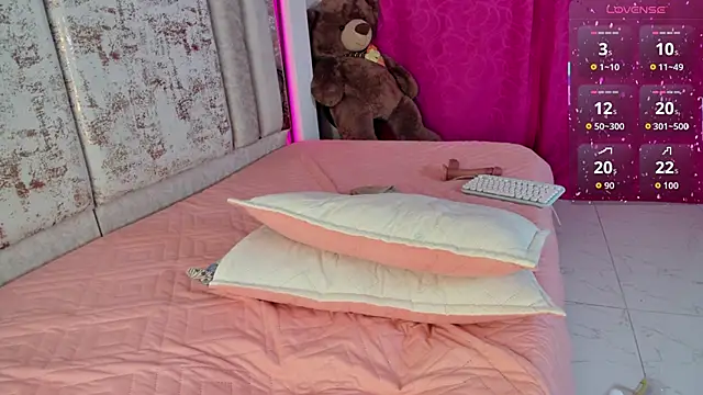 kimjonnes01 Chat XXX live