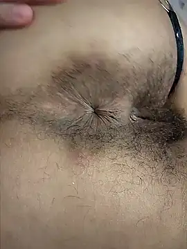 Show modela miafresa_hot na web-kameri