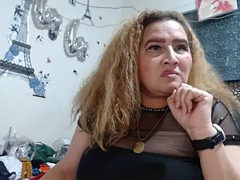 Živý XXX chat Perla1981--