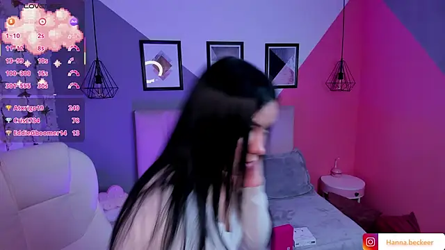 Chat +18 de Hanna__Becker_ ao vivo