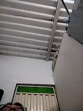 Linda_Lars 现场XXX聊天