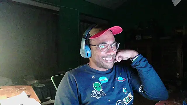 _______the ওয়েবক্যাম শো