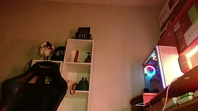 Chat +18 de SmokyDee ao vivo