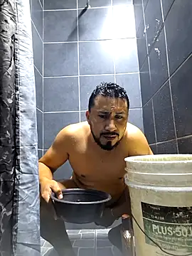 Czat XXX na żywo – ThunderCat55