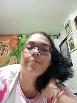 Aliciia_cute1 élő XXX-chatje