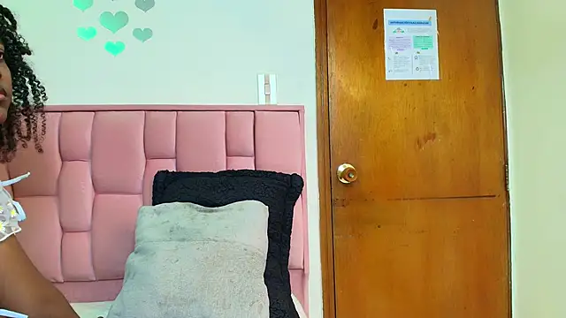 victoria_aphril élő XXX-chatje