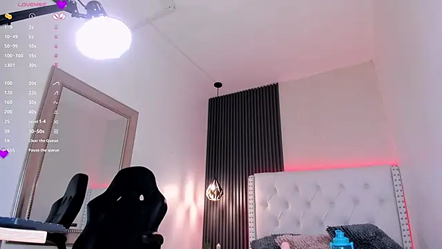 Chat XXX ao vivo de aliscollins_