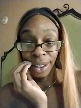 Czat XXX na żywo – Jasmine_FullsShine