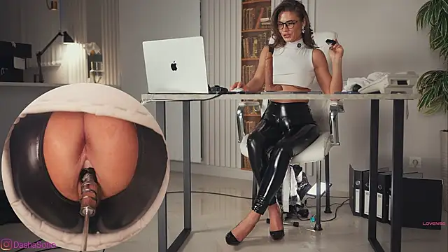 Sembang XXX Secara Langsung art_porno