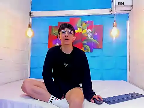 ElanGiraldo Live XXX-chat