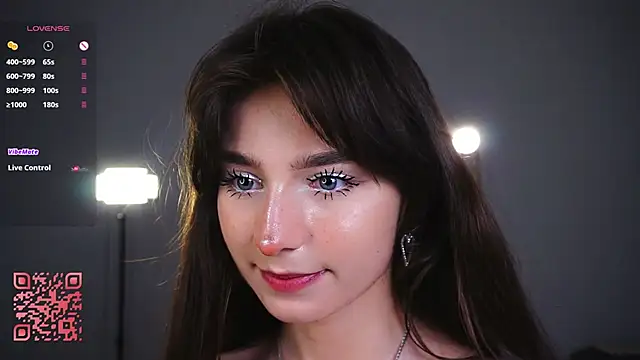 Lanenger Adlı Modelin Canlı XXX Sohbeti