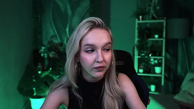 MaoqiBeverly Chat XXX in diretta