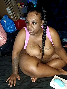 Thickkemzz41のライブXXXチャット