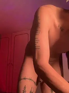 malek_xarx_: онлайн-секс-чат