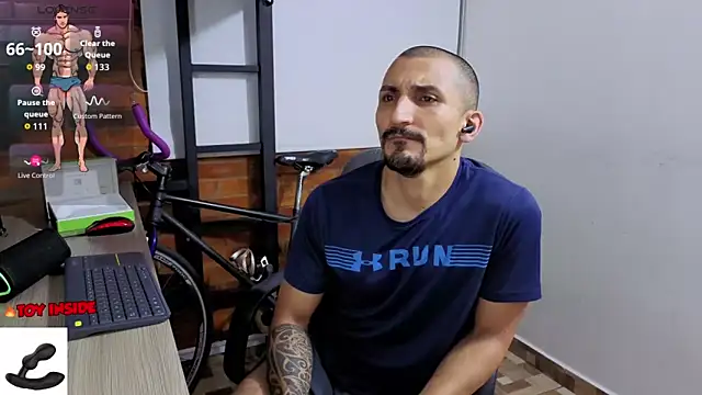 Marck_Muscle 在線直播表演