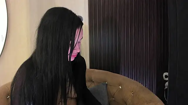 Czat XXX na żywo – _shantal_smith