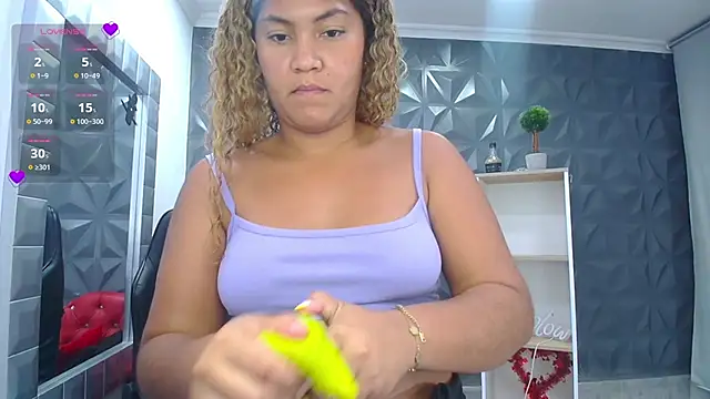 Cristal_War's Live XXX Chat