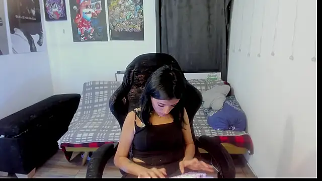 Chat XXX en directo de Candy__Girll18