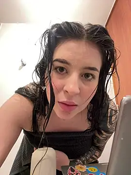 evelynrosess1: απευθείας συνομιλία ΧΧΧ