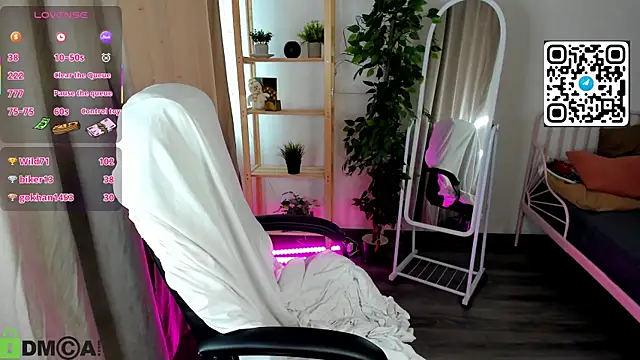 Aly_AlycのライブXXXチャット