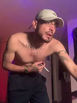 Онлайн чат XXX malek_xarx_