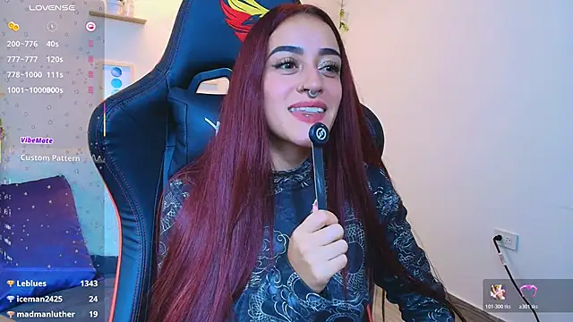 ViolethRosse's Live XXX Chat