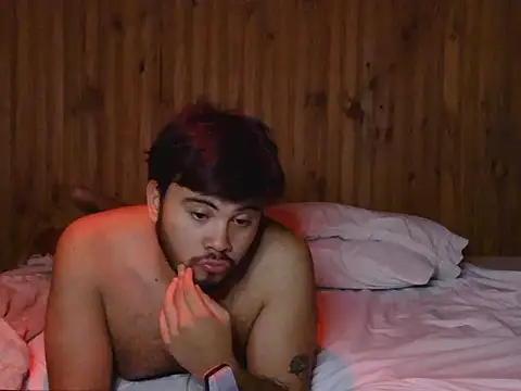 Онлайн чат XXX Bombe-