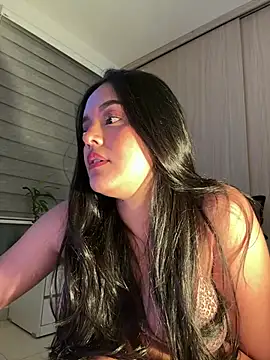 Chat +18 de kenndall_21 ao vivo