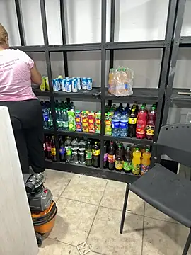 Violet_rousse7 élő XXX-chatje