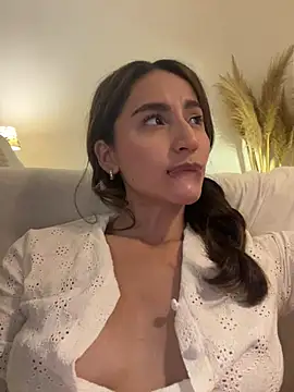 XXX chat uživo modela Lovinggirl_