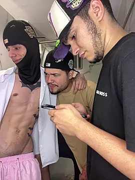 TheBatMansion Live XXX-Chat