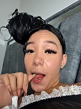 Živý XXX chat alaia_princess