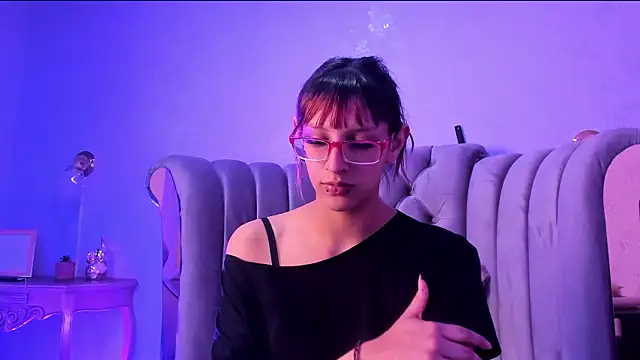 KatsuraRen Adlı Modelin Canlı XXX Sohbeti