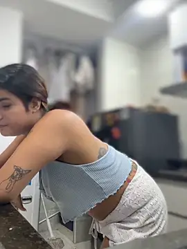 Kaily_Sweet16 live XXX chat