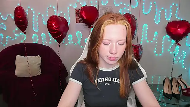 KatrysのライブXXXチャット