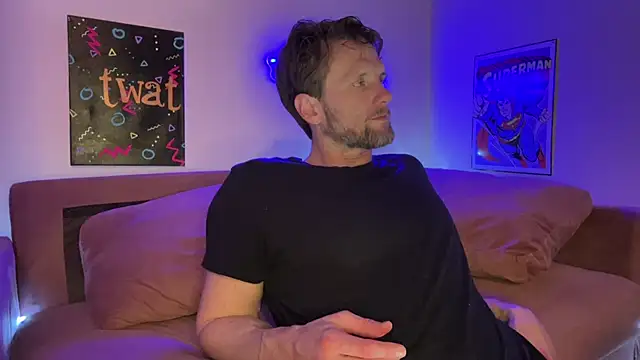 alexmannd Show in webcam