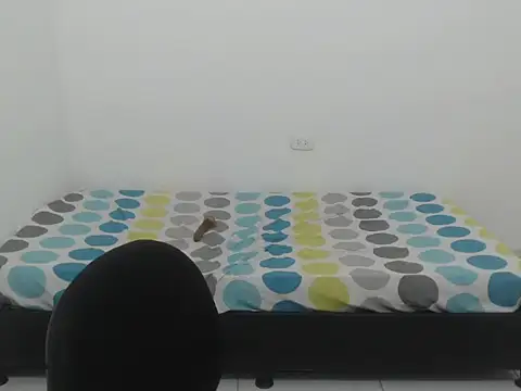 estefania224 Live XXX-chat