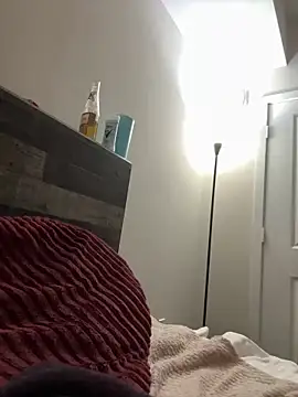 Show modela makeherfeelg na web-kameri