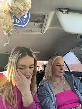 دردشة MerlinDave الجنسية المباشرة