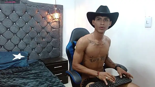 Chat XXX ao vivo de luka_big18