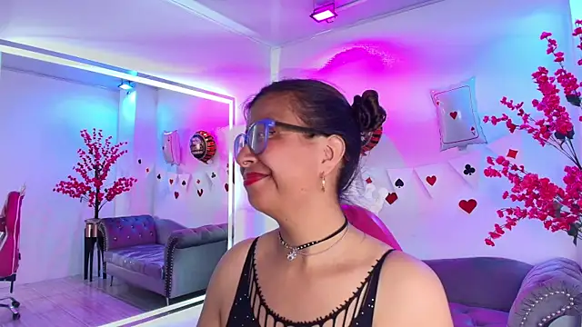 Živý XXX chat Amber__rouge