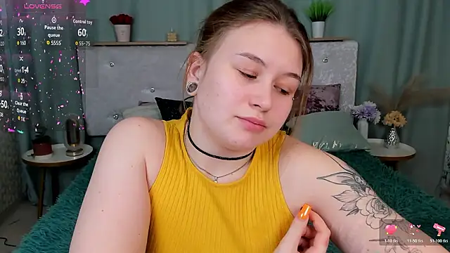 MilanaXHoneyn Live XXX chat