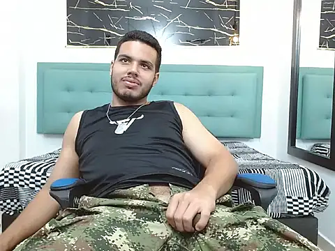 Trevor_Ash – Naživo XXX chat