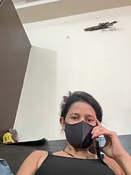 raavigirl – Kamerová šou